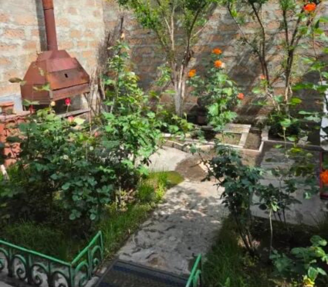 5 Սենյականոց Սեփական Տուն, 150քմ, Կապիտալ Վերանորոգված