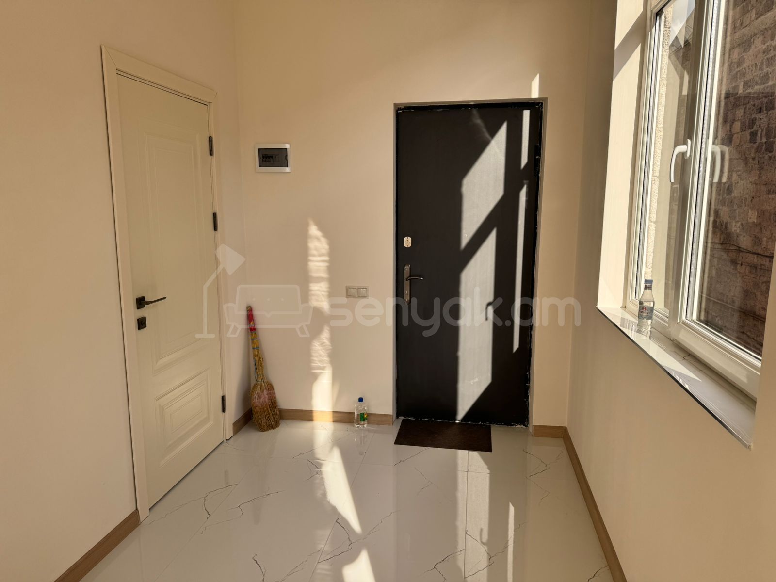 Օֆիսային Տարածք, 88քմ