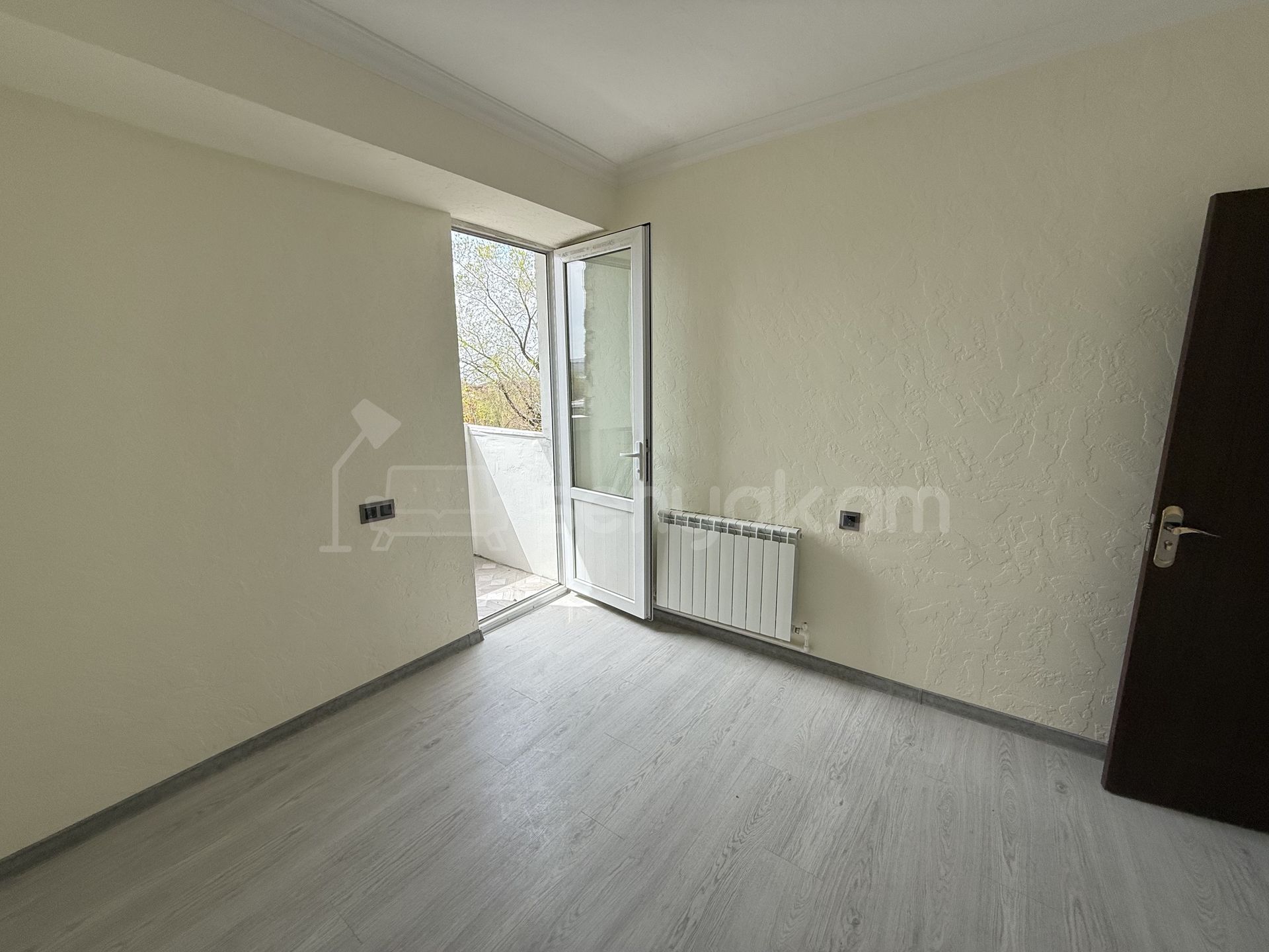 2 Սենյականոց Բնակարան, 47քմ, 3/9 հարկ, Կապիտալ Վերանորոգված