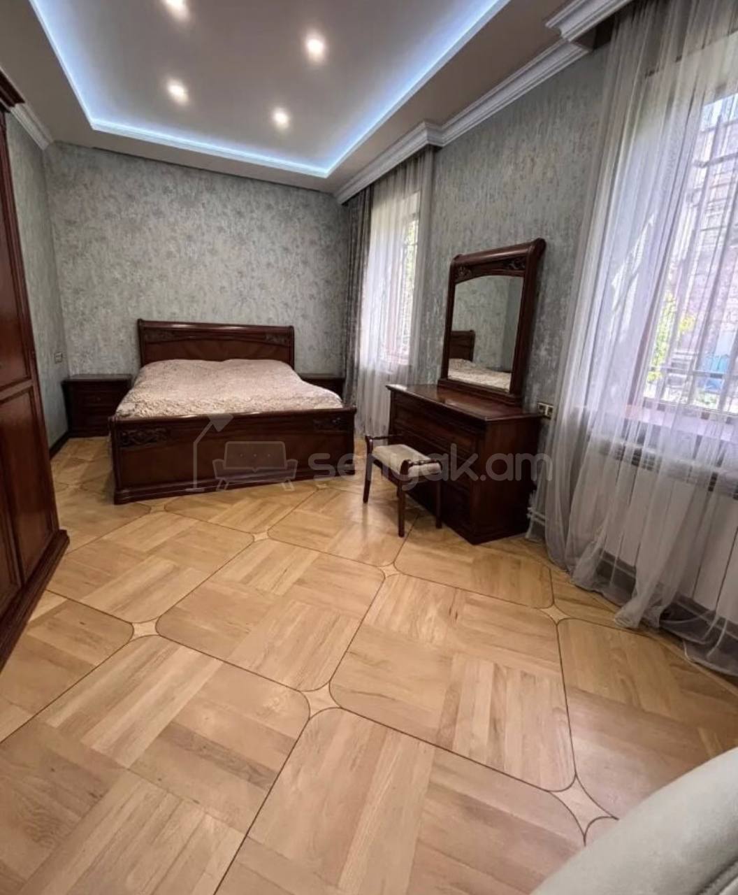 4 Սենյականոց Սեփական Տուն, 163քմ, Կապիտալ Վերանորոգված