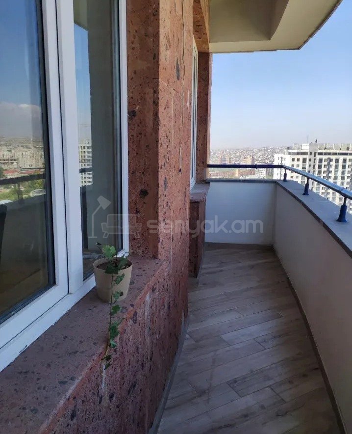 2 Սենյականոց Բնակարան Նորակառույցում, 52քմ, 17/19 հարկ, Կապիտալ Վերանորոգված