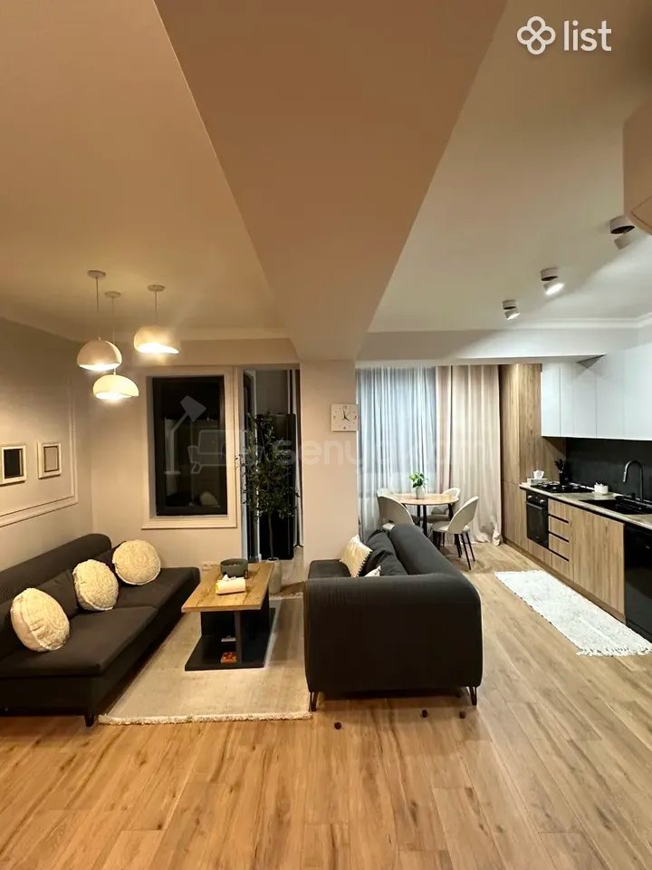 3 Սենյականոց Բնակարան, 78քմ, 3/14 հարկ, Կապիտալ Վերանորոգված