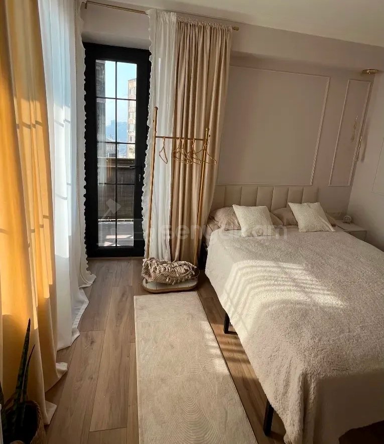 3 Սենյականոց Բնակարան, 78քմ, 3/14 հարկ, Կապիտալ Վերանորոգված