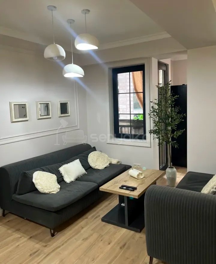 3 Սենյականոց Բնակարան, 78քմ, 3/14 հարկ, Կապիտալ Վերանորոգված