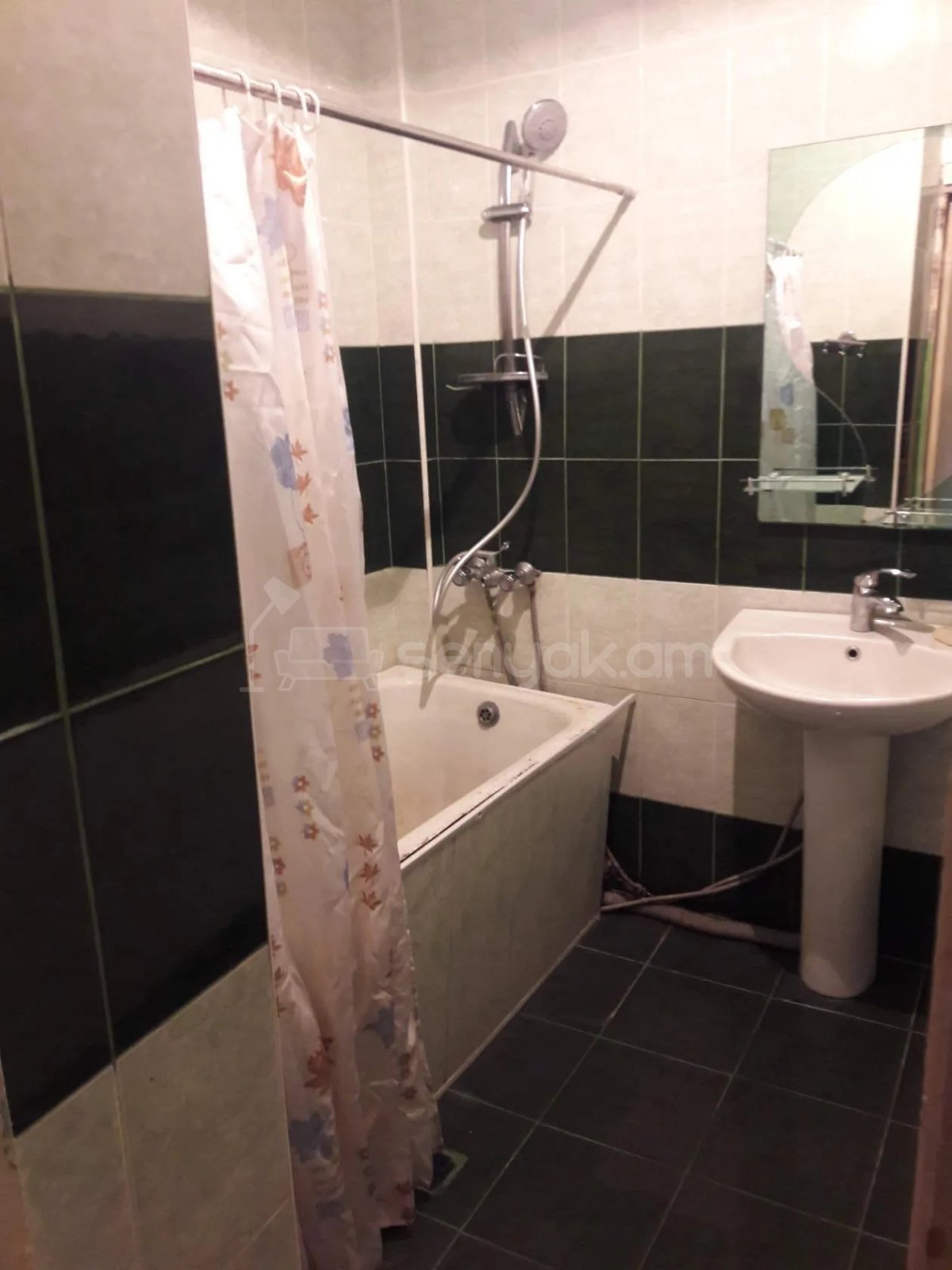 3 Սենյականոց Բնակարան, 86քմ, 1/9 հարկ, Կոսմետիկ Վերանորոգված, Կահավորված