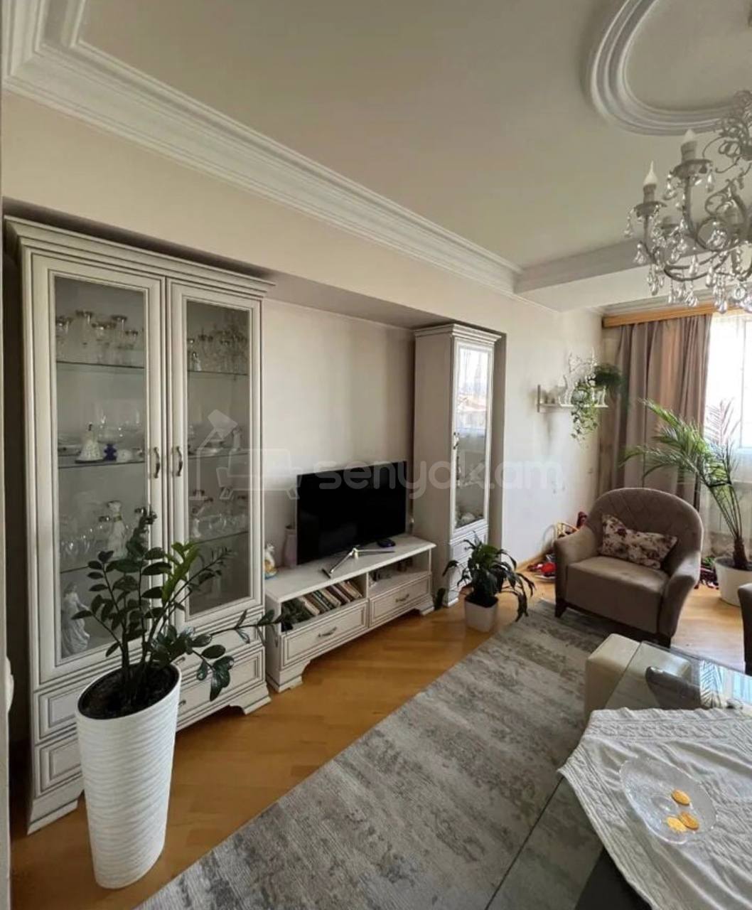 3 Սենյականոց Բնակարան, 88քմ, 6/10 հարկ, Կապիտալ Վերանորոգված, Կահավորված, Արևկող