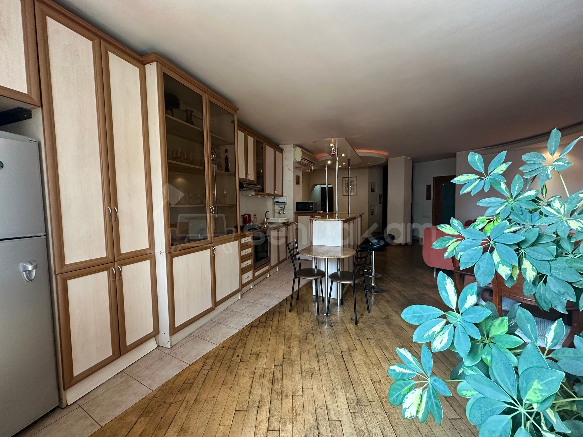 3 Սենյականոց Բնակարան, 75քմ, 6/16 հարկ, Կապիտալ Վերանորոգված