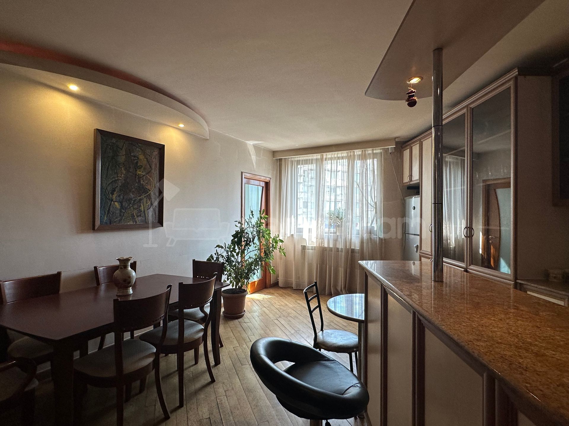 3 Սենյականոց Բնակարան, 75քմ, 6/16 հարկ, Կապիտալ Վերանորոգված