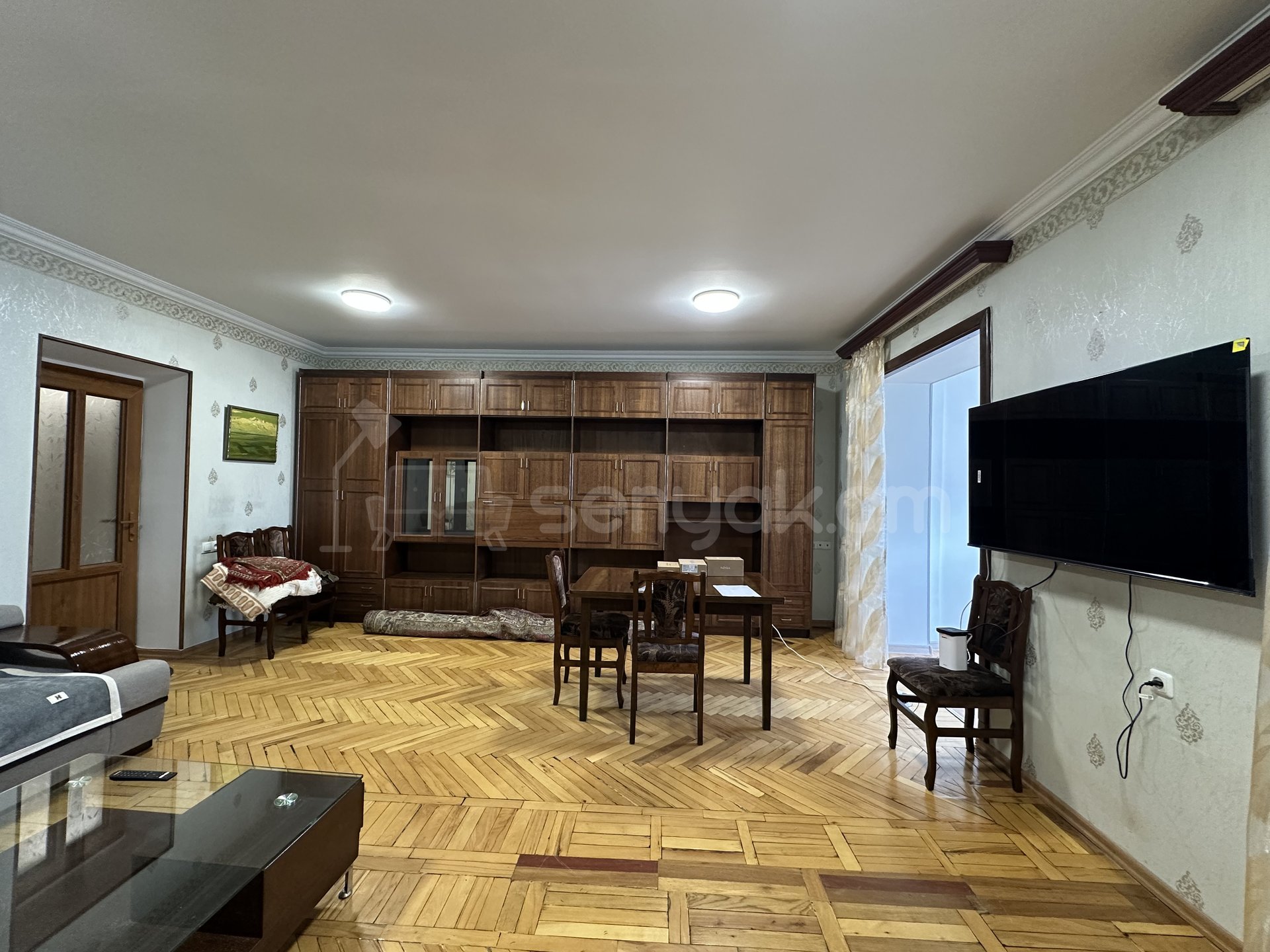 2 Սենյականոց Բնակարան Քարե Շենքում, 70քմ, 4/5 հարկ, Կապիտալ Վերանորոգված, Կահավորված, Արևկող