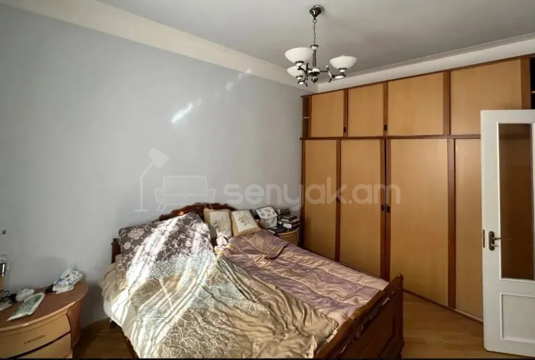 5 Սենյականոց Սեփական Տուն, 334քմ, Կոսմետիկ Վերանորոգված, Ավտոտնակով