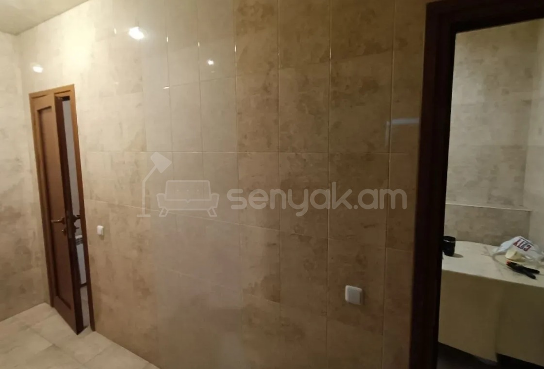 Օֆիսային Տարածք, 297քմ, Կապիտալ Վերանորոգված