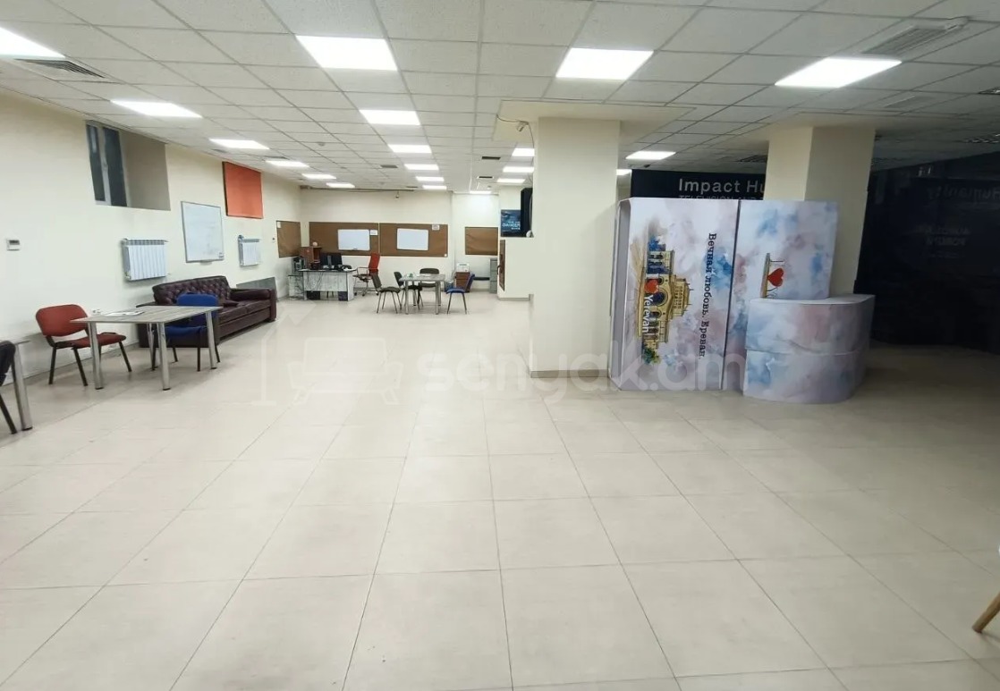 Օֆիսային Տարածք, 297քմ, Կապիտալ Վերանորոգված