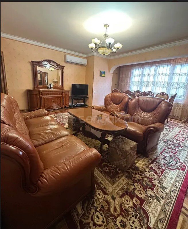 4 Սենյականոց Բնակարան, 100քմ, 2/9 հարկ, Կապիտալ Վերանորոգված, Կահավորված