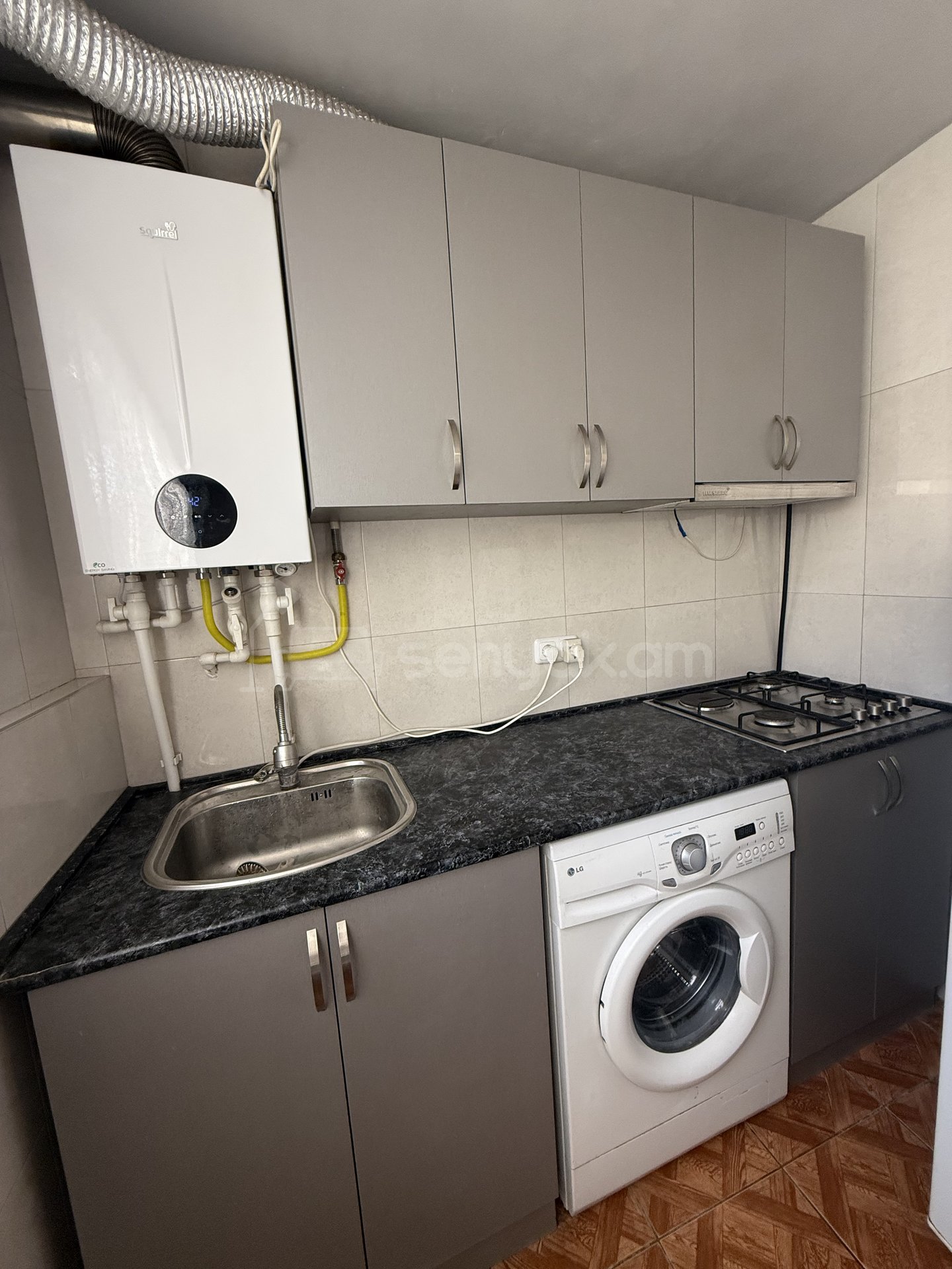 2 Սենյականոց Սեփական Տուն, 50քմ, Նորմալ Վիճակում, Կահավորված