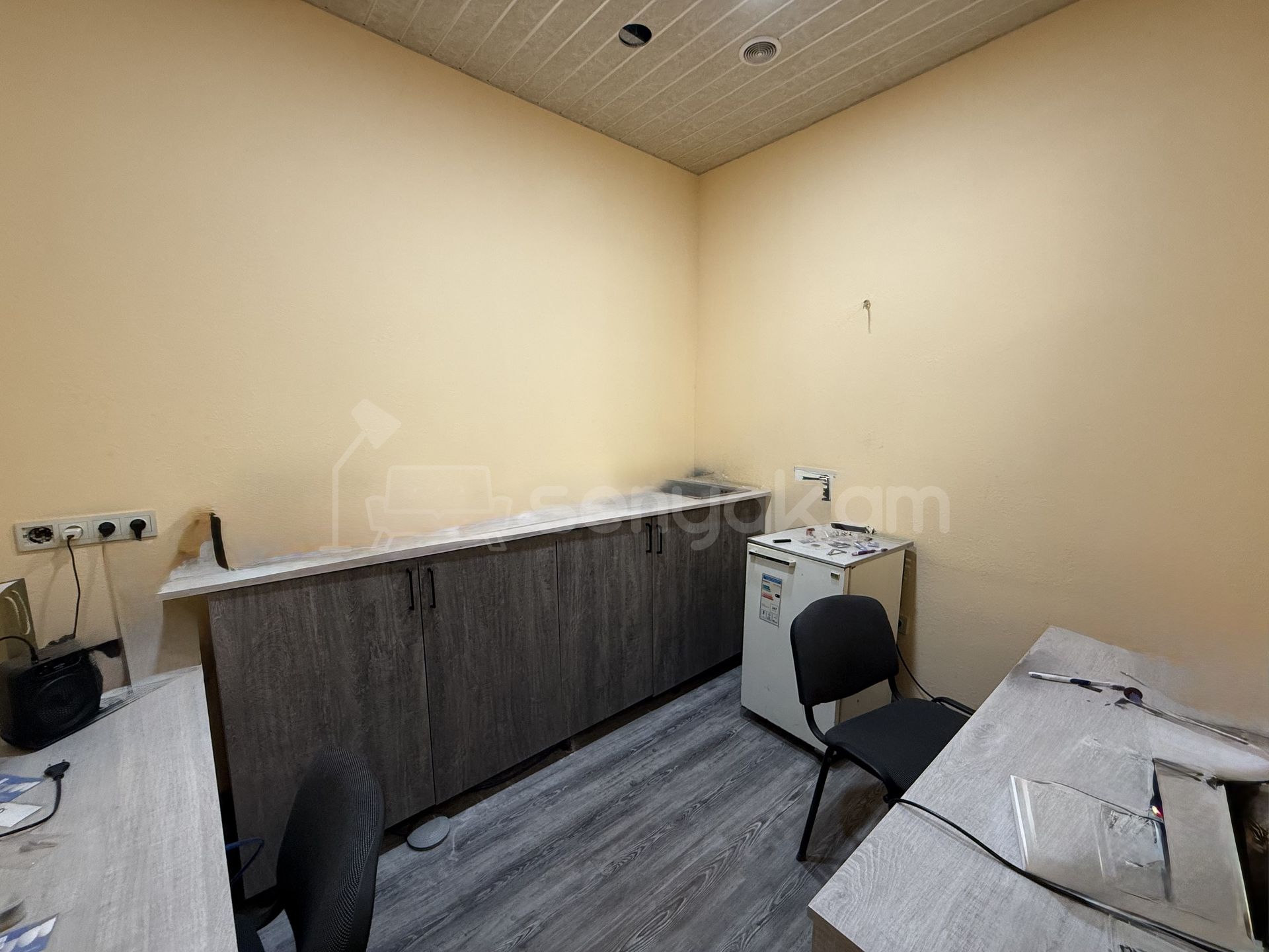 Օֆիսային Տարածք, 61քմ, Կապիտալ Վերանորոգված