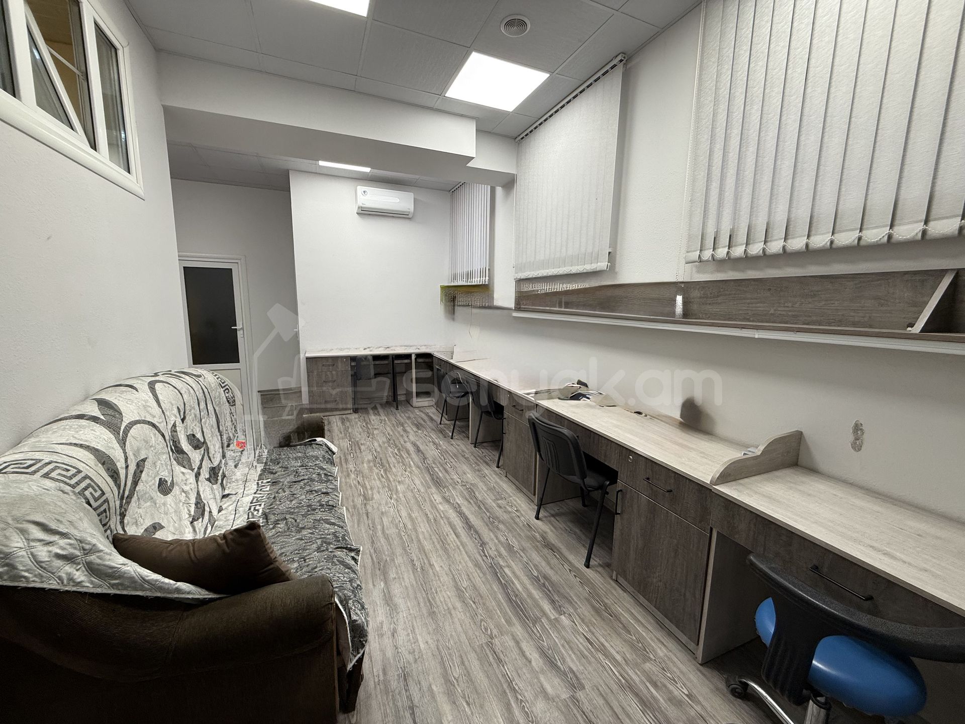 Օֆիսային Տարածք, 61քմ, Կապիտալ Վերանորոգված