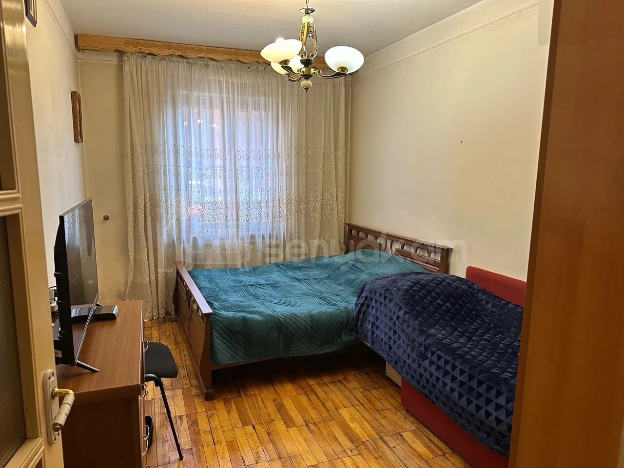 3 Սենյականոց Բնակարան, 80քմ, 2/9 հարկ, Նորմալ Վիճակում