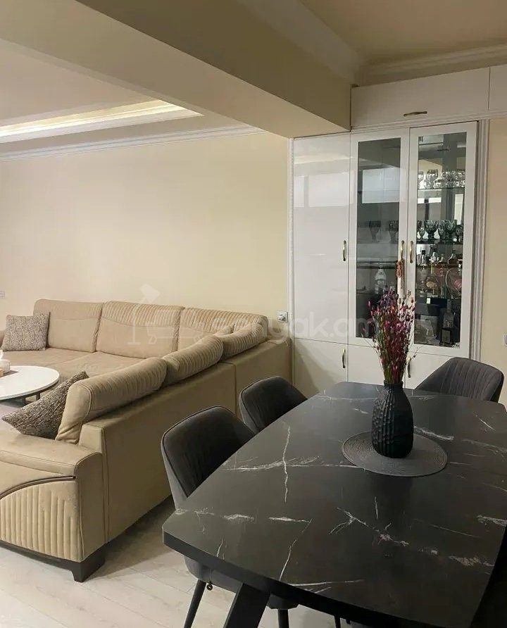 3 Սենյականոց Բնակարան, 100քմ, 9/16 հարկ, Կապիտալ Վերանորոգված