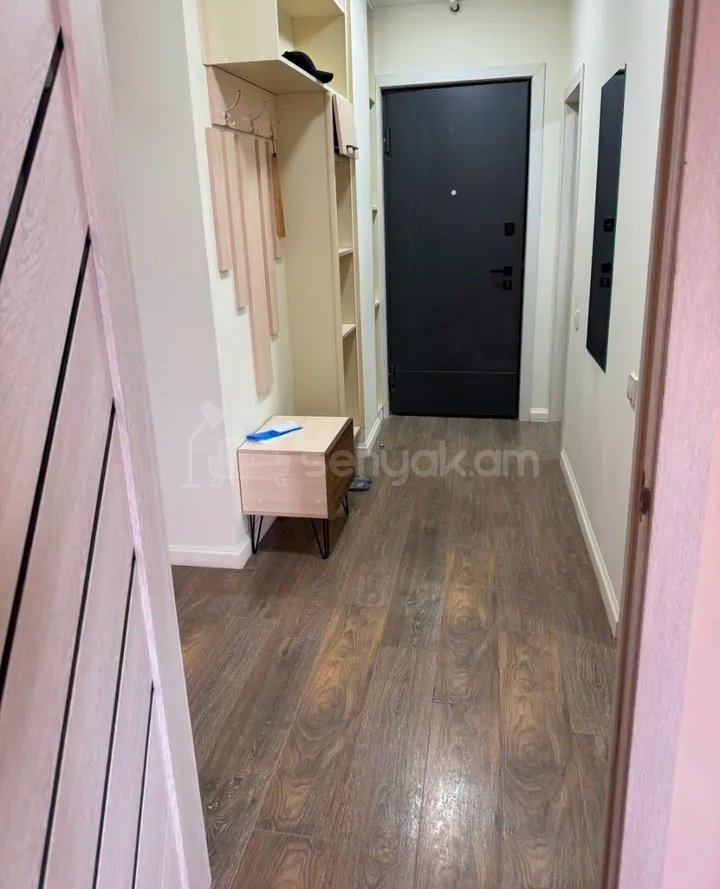 2 Սենյականոց Բնակարան Նորակառույցում, 50քմ, 7/9 հարկ, Կապիտալ Վերանորոգված