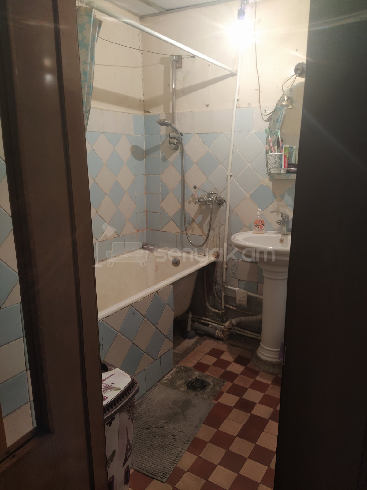 2 Սենյականոց Բնակարան, 68քմ, 1/9 հարկ, Պետական Վիճակում