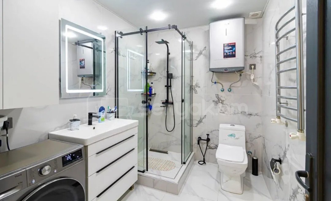 3 Սենյականոց Բնակարան, 70քմ, 13/19 հարկ, Դիզայներական Վերանորոգված