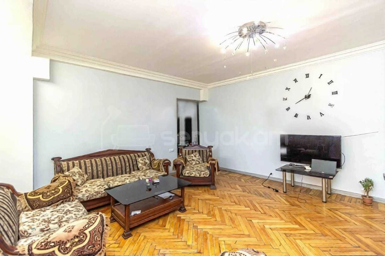 3 Սենյականոց Բնակարան, 97քմ, 9/13 հարկ, Նորմալ Վիճակում