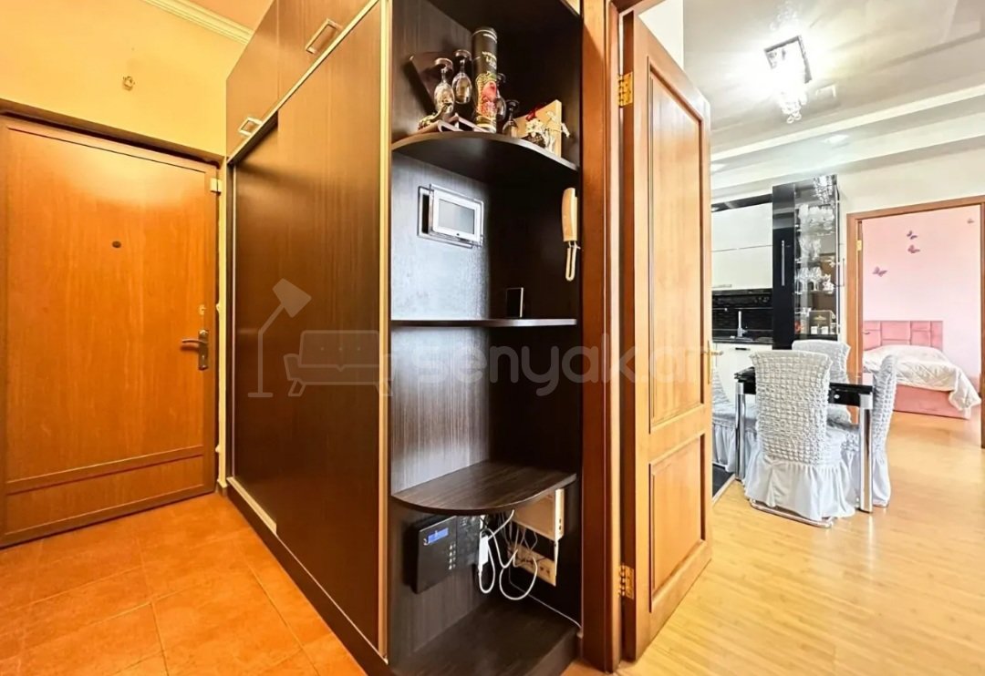 3 Սենյականոց Բնակարան, 72քմ, 4/10 հարկ, Կապիտալ Վերանորոգված