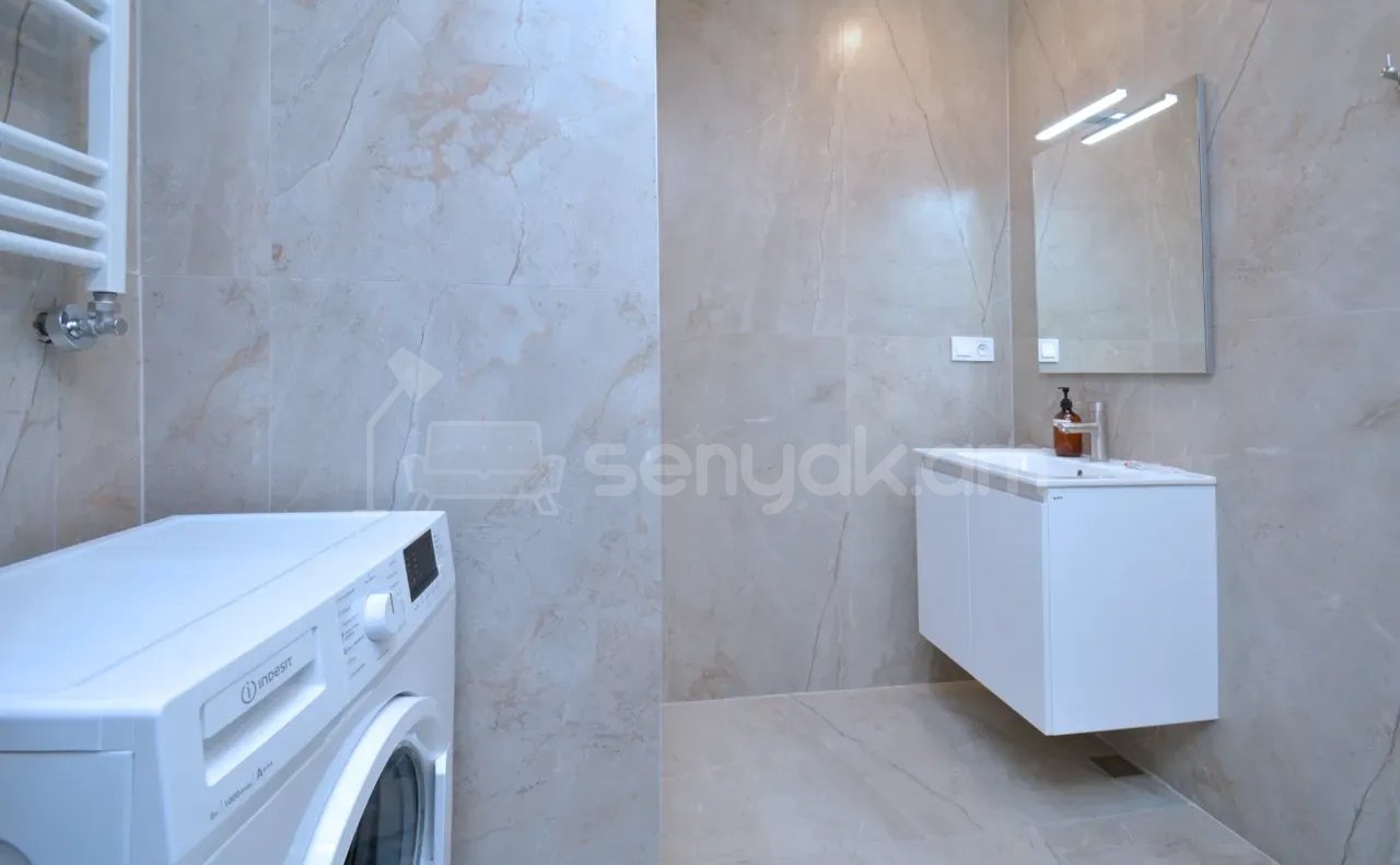 2 Սենյականոց Բնակարան, 43քմ, 6/11 հարկ, Դիզայներական Վերանորոգված