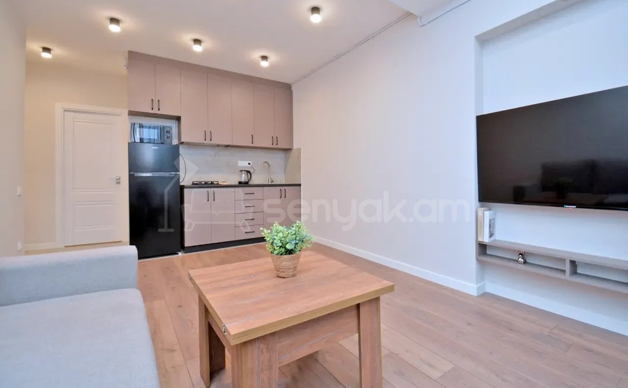 2 Սենյականոց Բնակարան, 43քմ, 6/11 հարկ, Դիզայներական Վերանորոգված