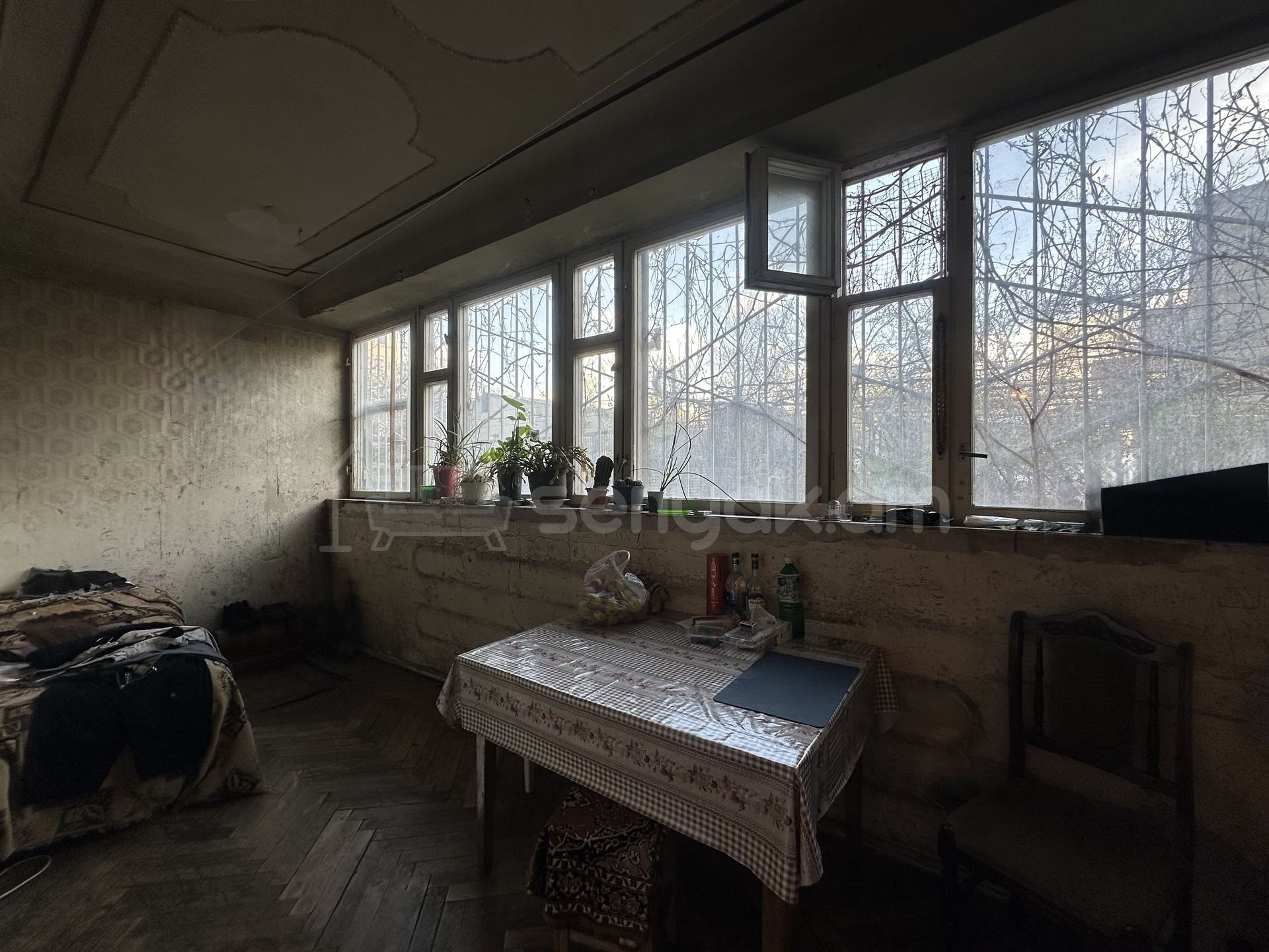 4 Սենյականոց Բնակարան, 95քմ, 1/9 հարկ, Պետական Վիճակում