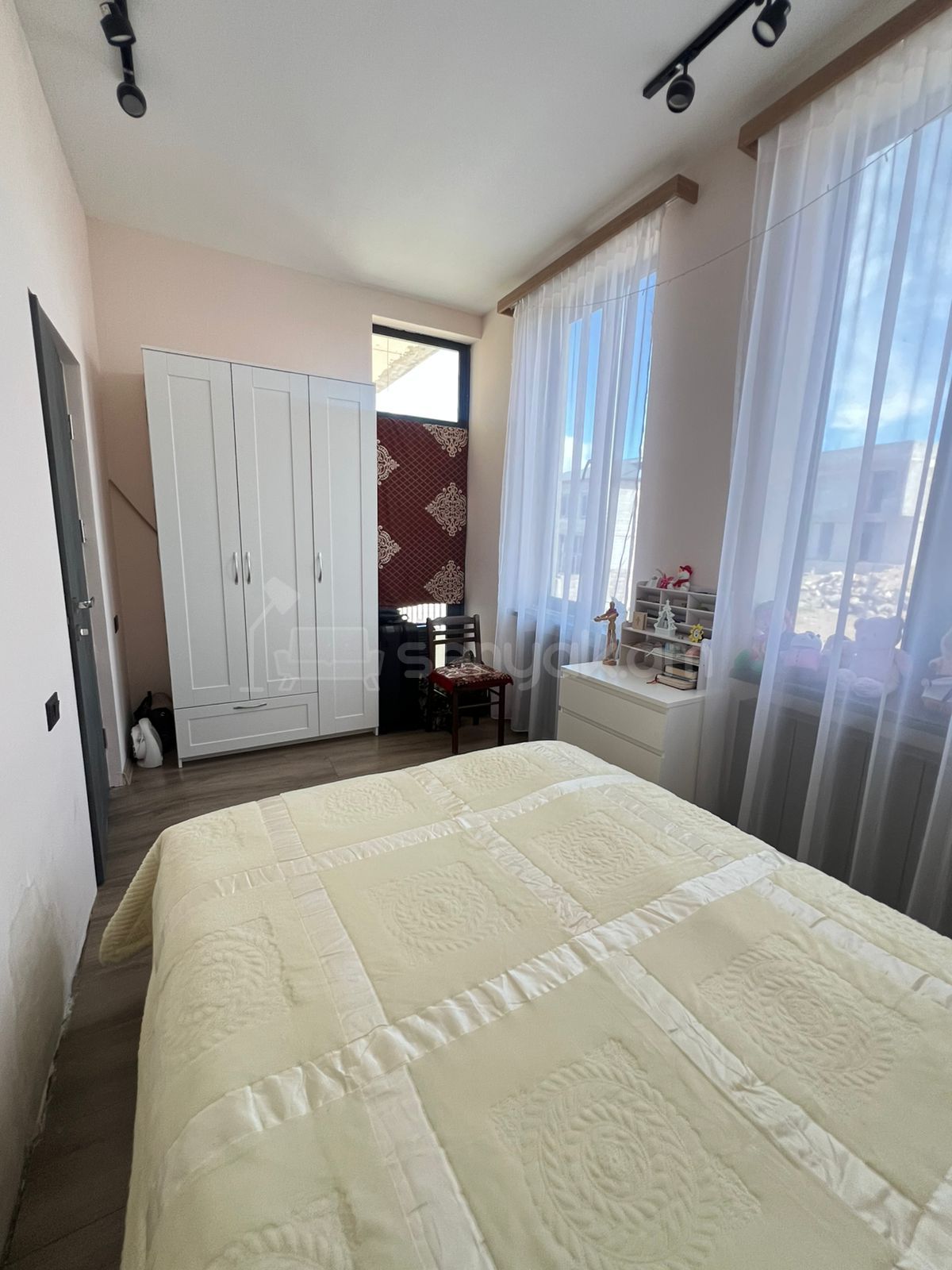 5 Սենյականոց Սեփական Տուն, 170քմ, Կապիտալ Վերանորոգված