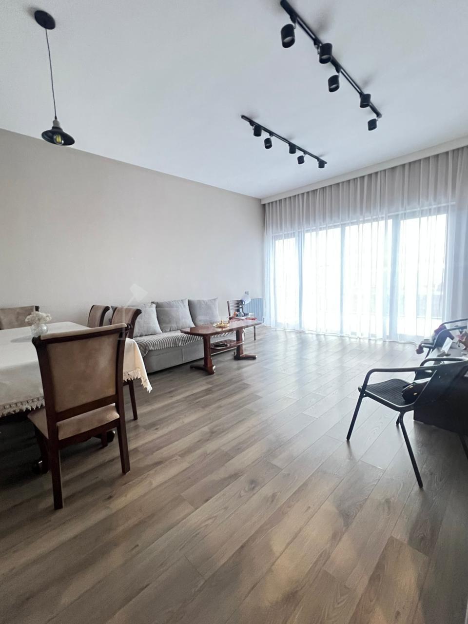 5 Սենյականոց Սեփական Տուն, 170քմ, Կապիտալ Վերանորոգված