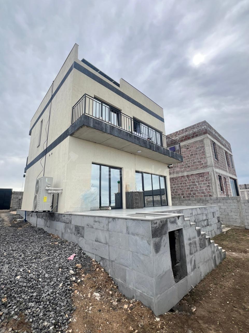 5 Սենյականոց Սեփական Տուն, 170քմ, Կապիտալ Վերանորոգված