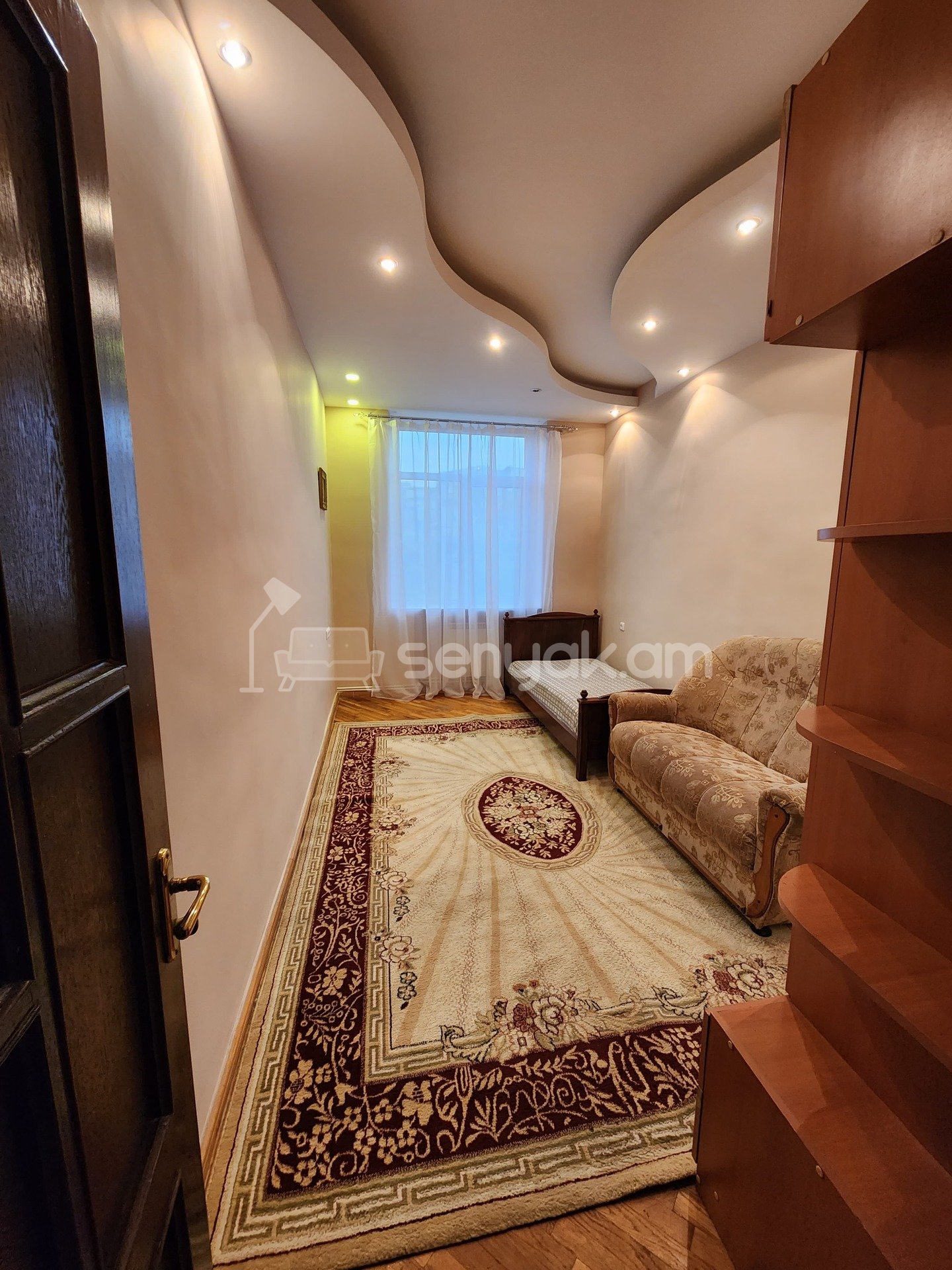 2 Սենյականոց Բնակարան Քարե Շենքում, 58քմ, 4/5 հարկ, Կապիտալ Վերանորոգված, Կահավորված, Արևկող