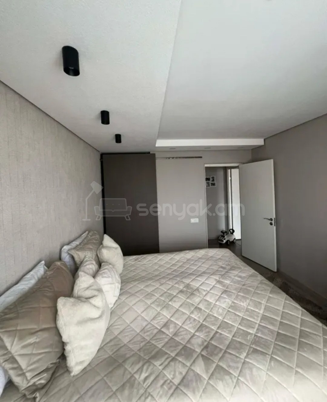 3 Սենյականոց Բնակարան, 74քմ, 3/5 հարկ, Դիզայներական Վերանորոգված