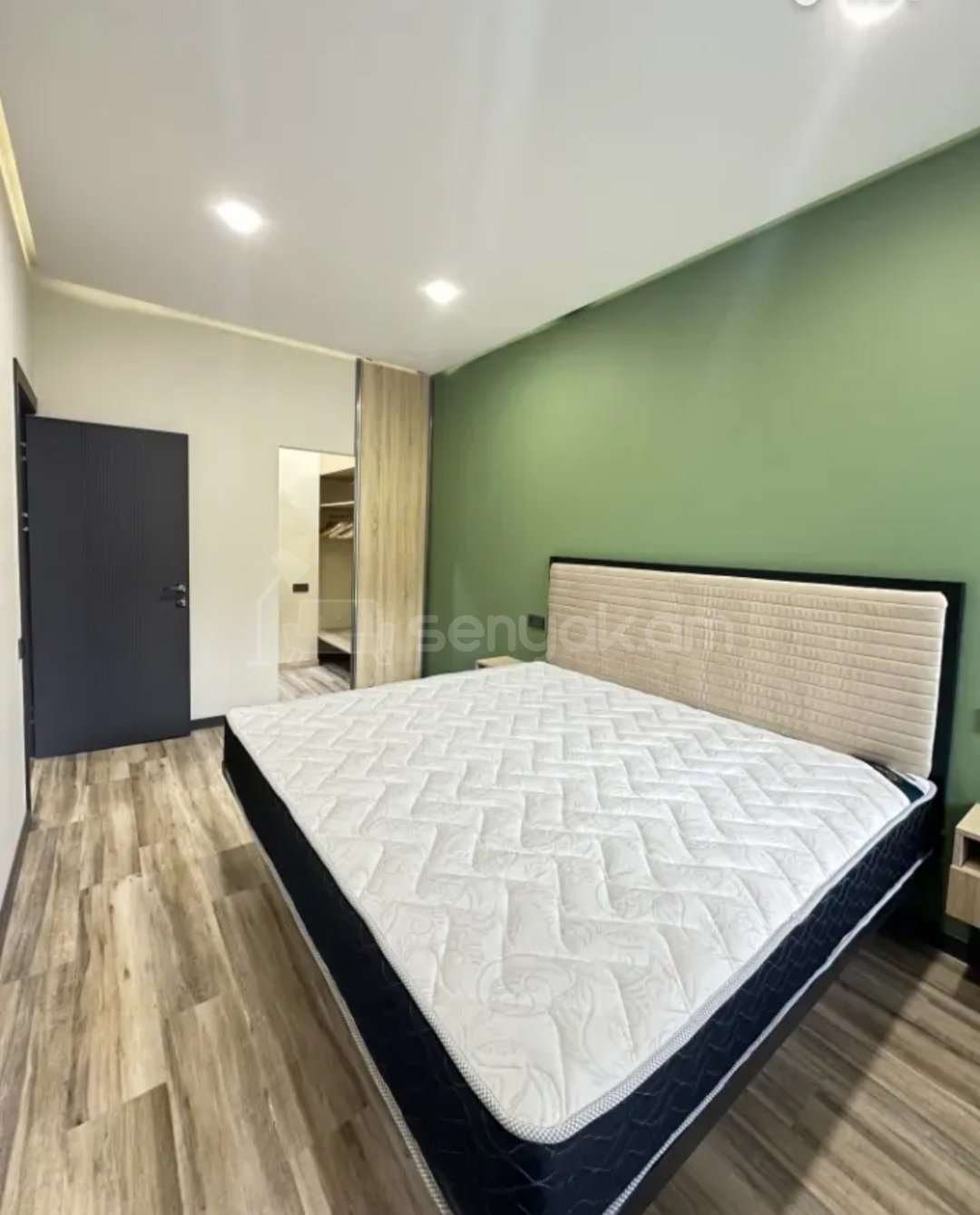 3 Սենյականոց Բնակարան, 70քմ, 12/13 հարկ, Դիզայներական Վերանորոգված