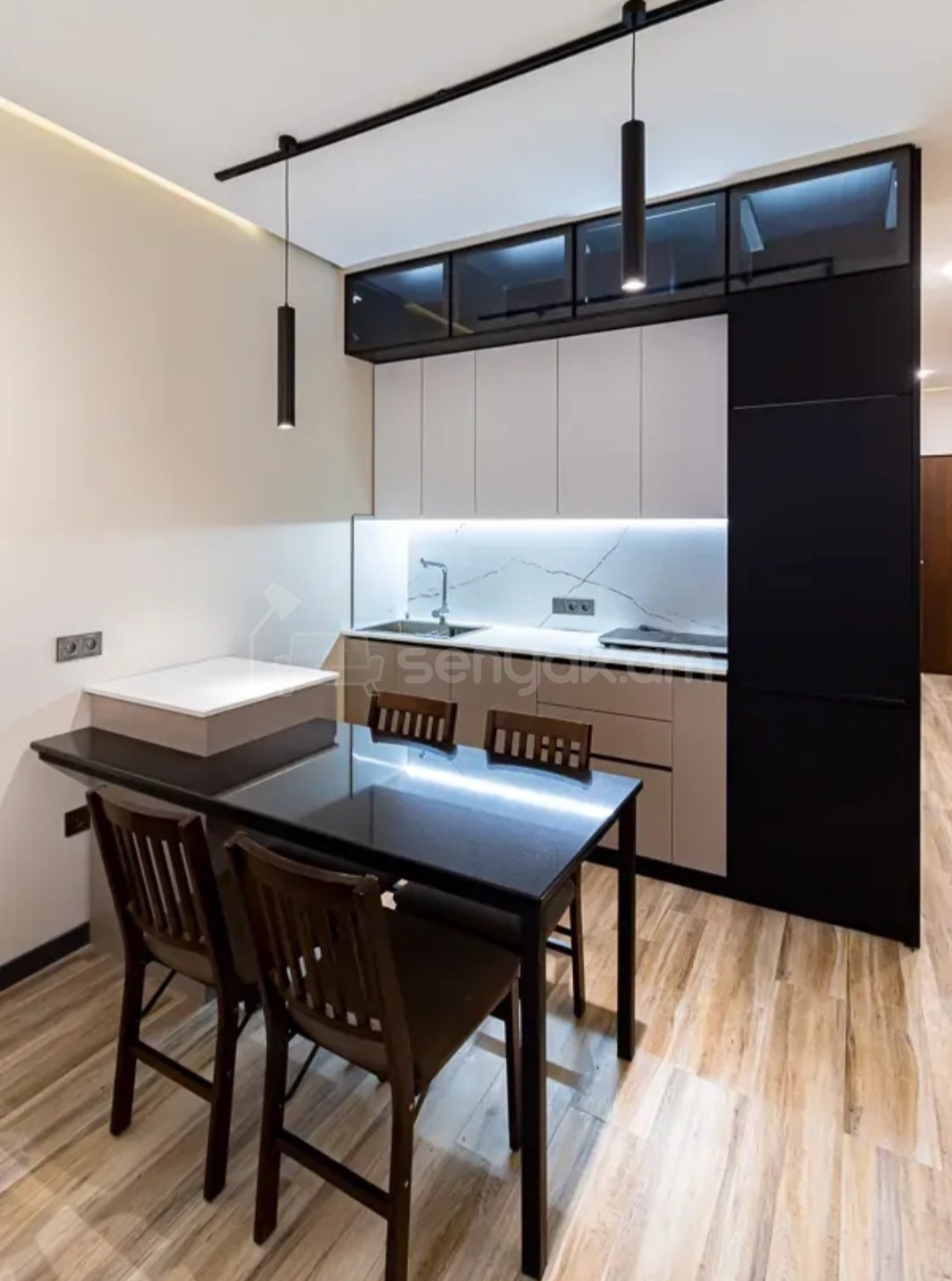 3 Սենյականոց Բնակարան, 70քմ, 12/13 հարկ, Դիզայներական Վերանորոգված