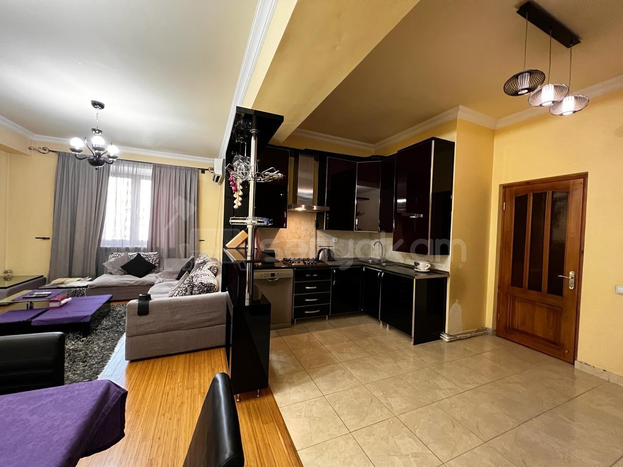 3 Սենյականոց Բնակարան Նորակառույցում, 105քմ, 10/14 հարկ, Կապիտալ Վերանորոգված