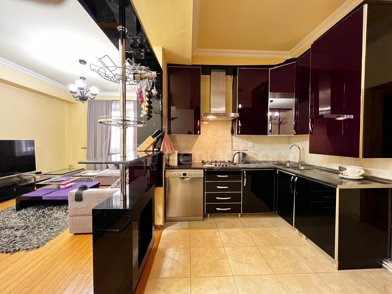 3 Սենյականոց Բնակարան Նորակառույցում, 105քմ, 10/14 հարկ, Կապիտալ Վերանորոգված