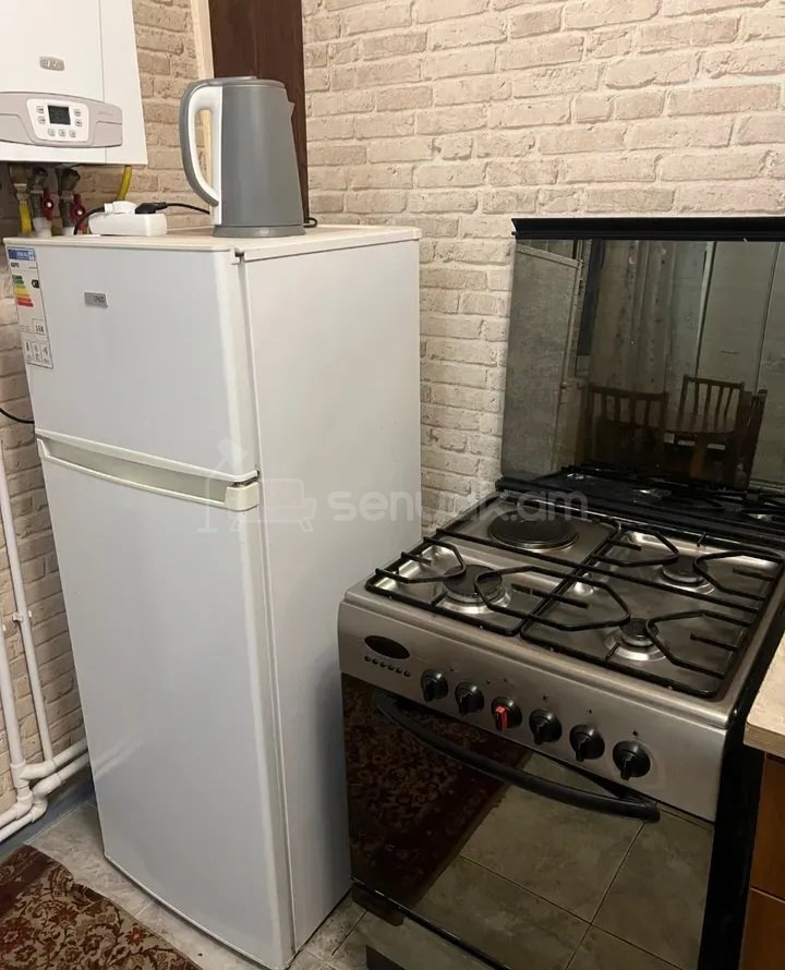 1 Սենյականոց Բնակարան Քարե Շենքում, 44քմ, 4/5 հարկ, Դիզայներական Վերանորոգված