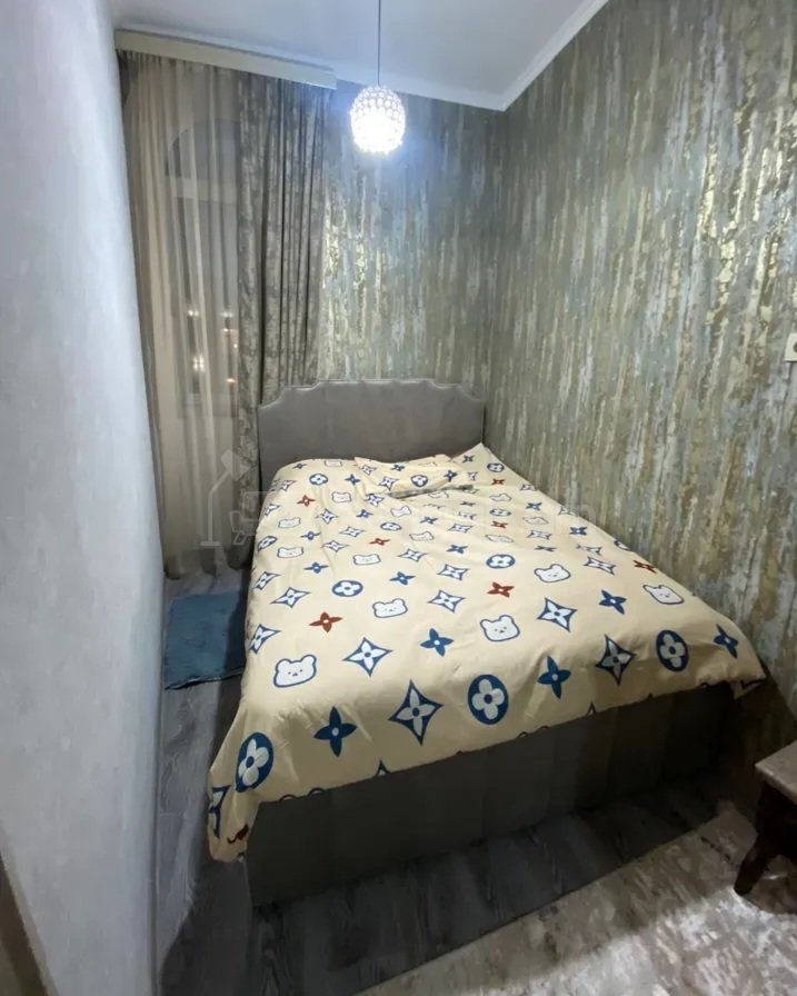 2 Սենյականոց Բնակարան Քարե Շենքում, 33քմ, 4/4 հարկ, Կապիտալ Վերանորոգված