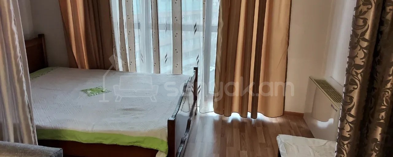 1 Սենյականոց Բնակարան Նորակառույցում, 41քմ, 7/18 հարկ, Կապիտալ Վերանորոգված, Կահավորված