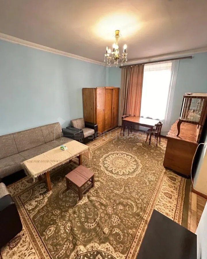 1 Սենյականոց Բնակարան Քարե Շենքում, 35քմ, 3/4 հարկ, Կոսմետիկ Վերանորոգված, Կահավորված