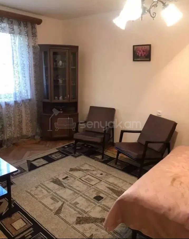 1 Սենյականոց Բնակարան Քարե Շենքում, 32քմ, 2/5 հարկ, Կոսմետիկ Վերանորոգված, Կահավորված