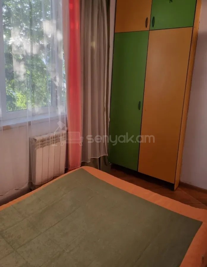 1 Սենյականոց Բնակարան Քարե Շենքում, 45քմ, 3/9 հարկ, Կոսմետիկ Վերանորոգված, Կահավորված