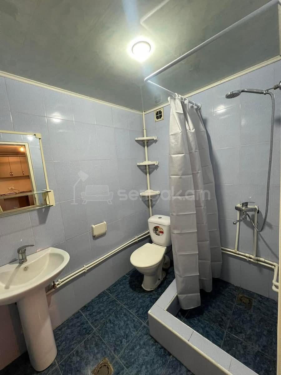 2 Սենյականոց Բնակարան, 58քմ, 6/9 հարկ, Կապիտալ Վերանորոգված, Կահավորված, Արևկող