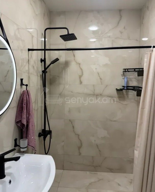 3 Սենյականոց Բնակարան Նորակառույցում, 71քմ, 7/13 հարկ, Կապիտալ Վերանորոգված, Կահավորված, Արևկող