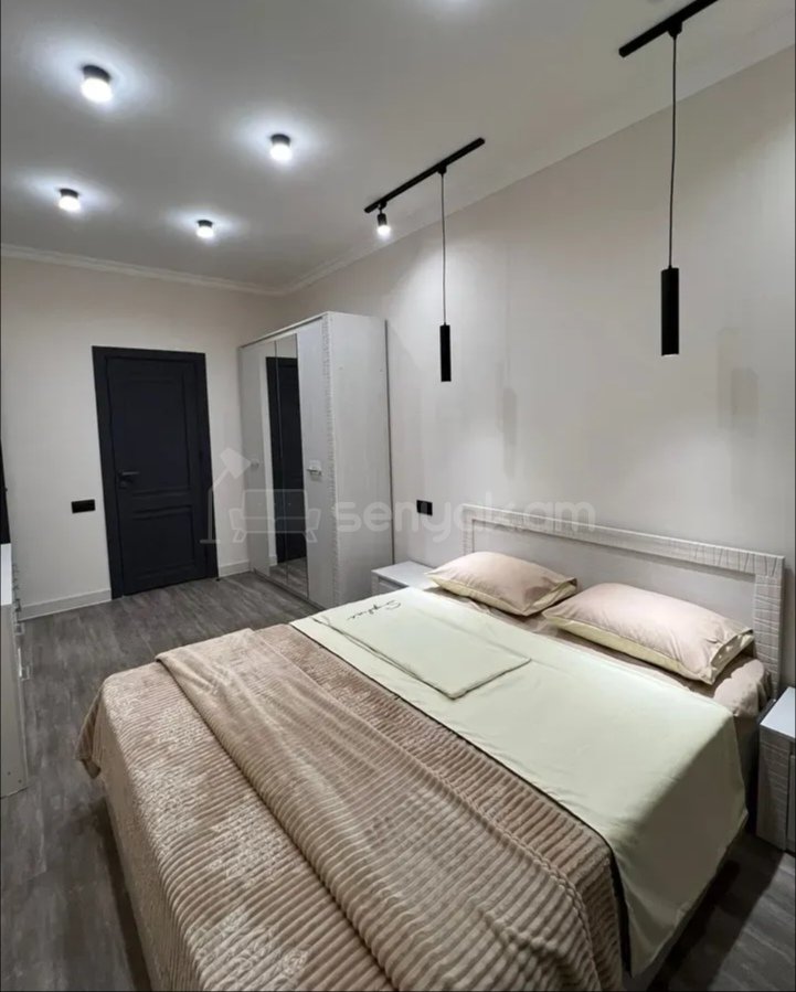 3 Սենյականոց Բնակարան, 100քմ, 2/15 հարկ, Կապիտալ Վերանորոգված, Կահավորված