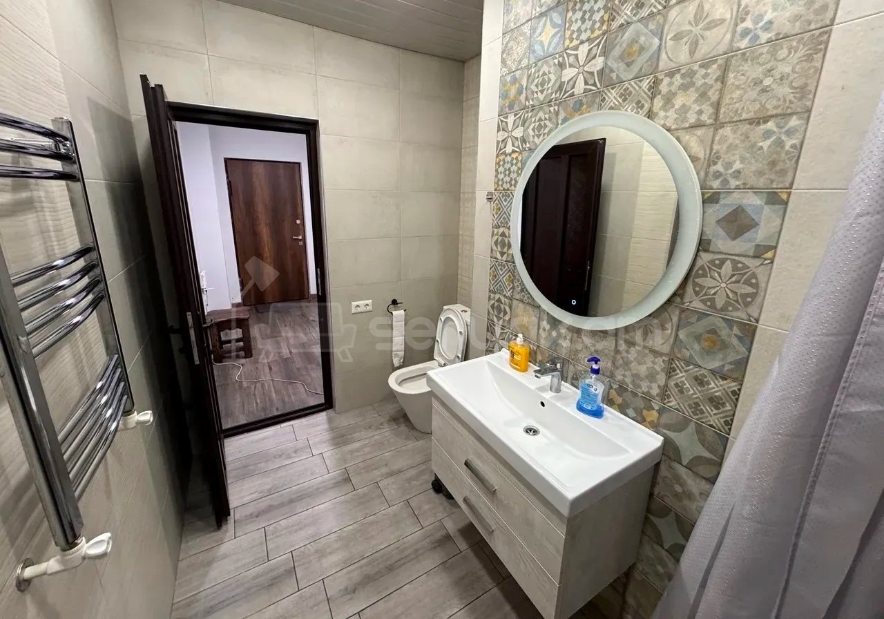 2 Սենյականոց Բնակարան Նորակառույցում, 67քմ, 6/13 հարկ, Կապիտալ Վերանորոգված, Կահավորված, Արևկող