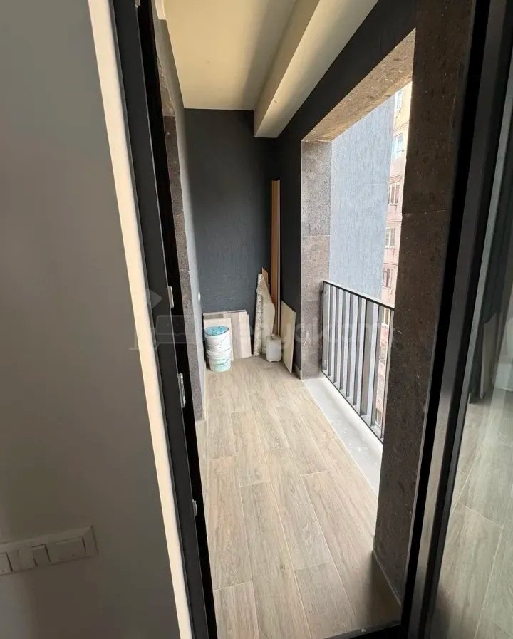 2 Սենյականոց Բնակարան Նորակառույցում, 67քմ, 6/13 հարկ, Կապիտալ Վերանորոգված, Կահավորված, Արևկող